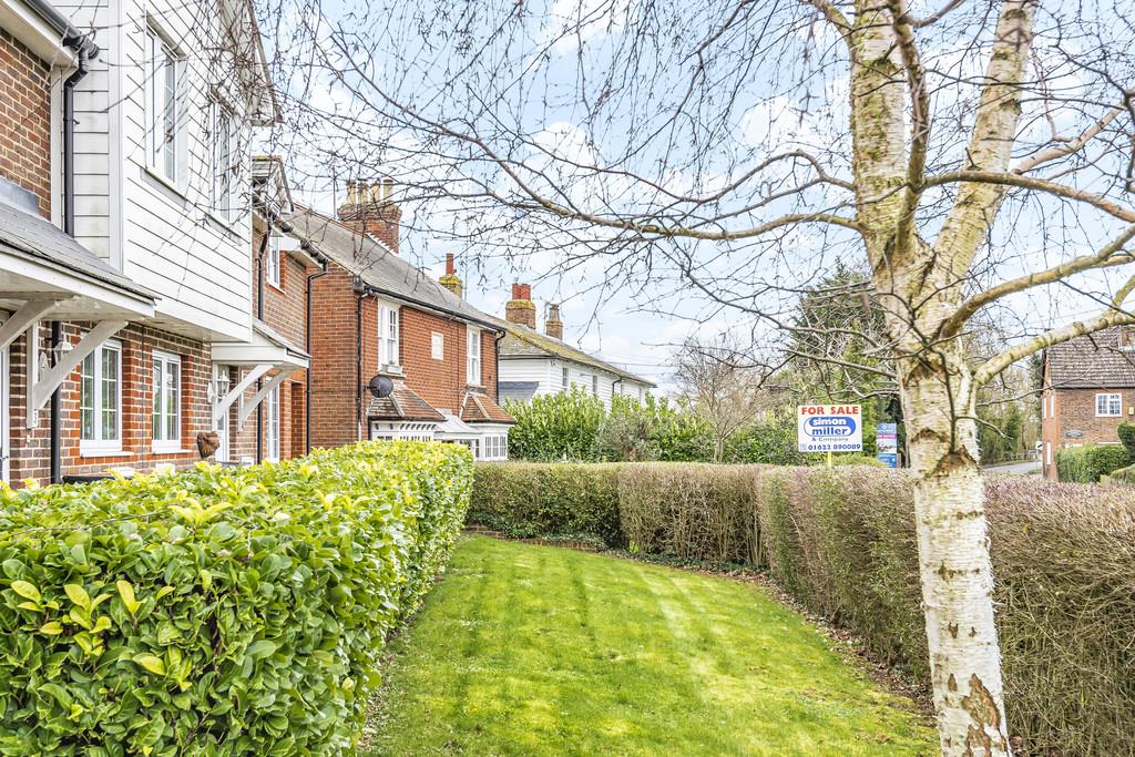 Smarden Road, Headcorn, Ashford, Kent, TN27 9TA
